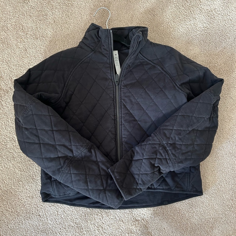 Woman’s Lululemon Quilted Calm Cropped Black Jacket